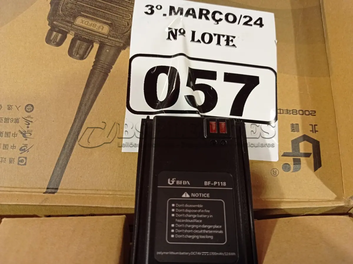 LOTE 057 - 10 BATERIAS PARA RÁDIO COMUNICADOR MODELO BF P-118. (NO ESTADO) ATENÇÃO! FAZER A VISITAÇÃO ANTES DE ARREMATAR, NÃO SABEMOS SE FUNCIONA. LEILÃO NÃO TEM GARANTIA E NEM DEVOLUÇÃO, SUJEITO A POSSÍVEIS AVARIAS VISÍVEIS/OCULTAS E/OU AUSÊNCIA DE COMPONENTES.