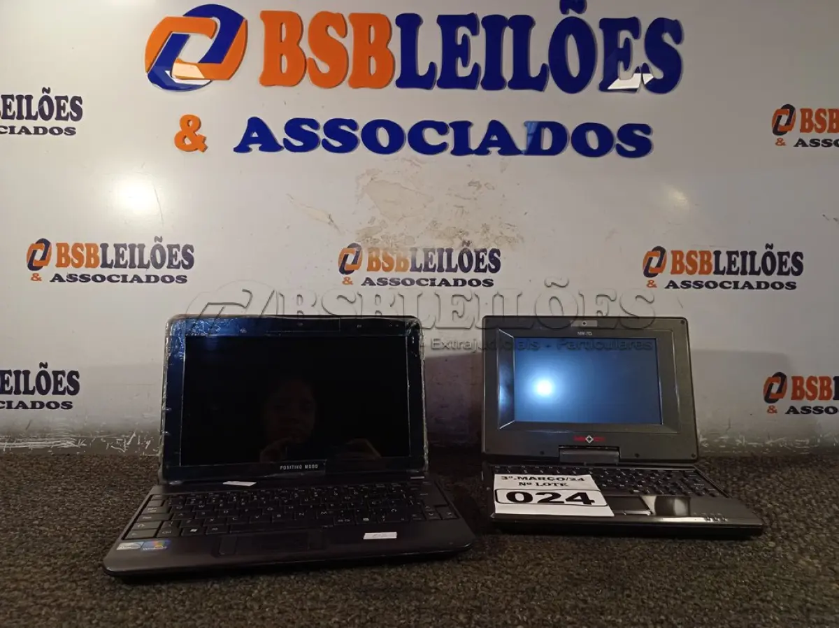LOTE 024 - 02 NETBOOK’S MARCAS E MODELOS DIVERSOS. (NO ESTADO) ATENÇÃO! FAZER A VISITAÇÃO ANTES DE ARREMATAR, NÃO SABEMOS SE FUNCIONA. LEILÃO NÃO TEM GARANTIA E NEM DEVOLUÇÃO, SUJEITO A POSSÍVEIS AVARIAS VISÍVEIS/OCULTAS E/OU AUSÊNCIA DE COMPONENTES.