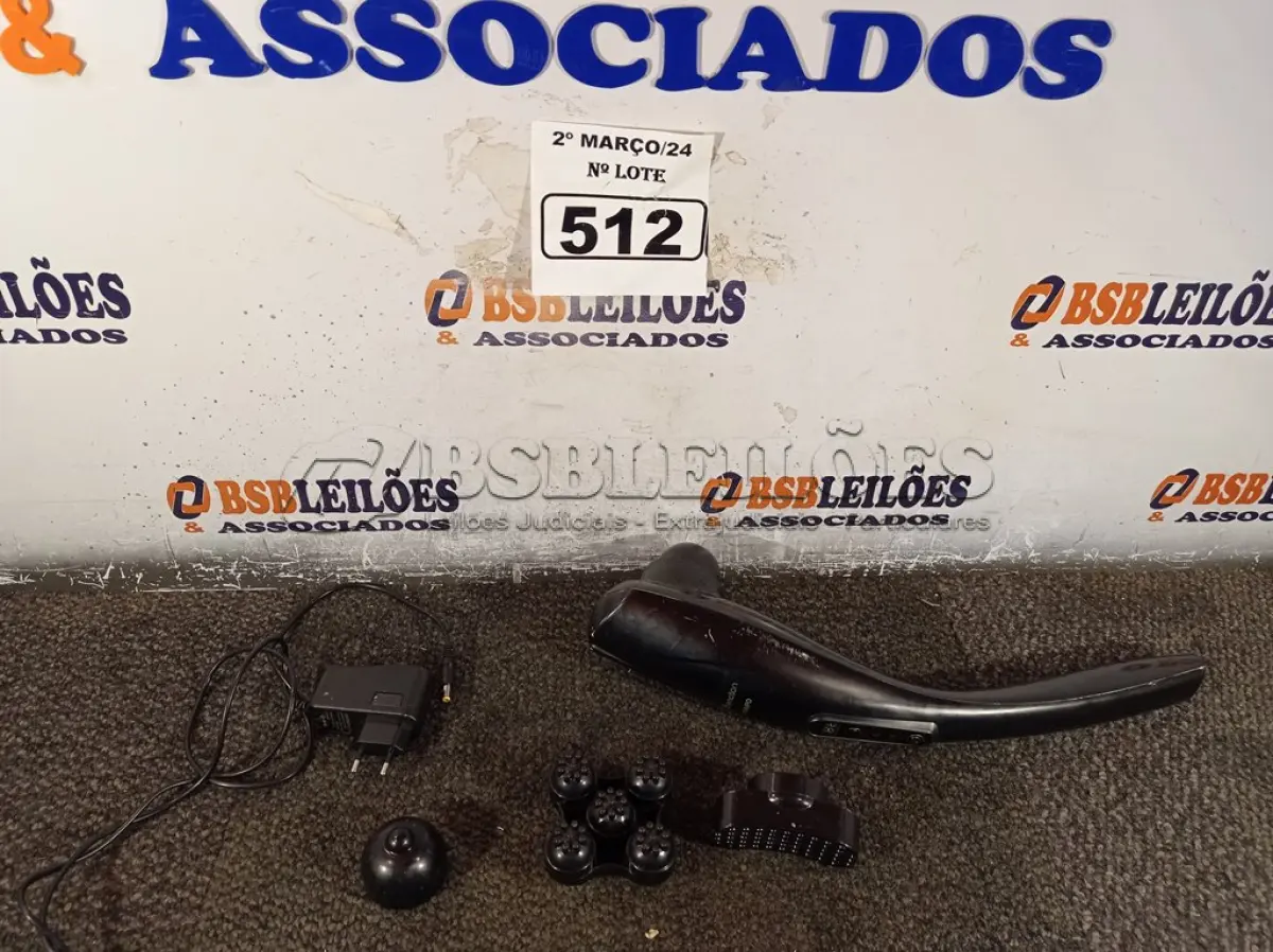 LOTE 512 - 01 MASSAGEADOR. (NO ESTADO) ATENÇÃO! FAZER A VISITAÇÃO ANTES DE ARREMATAR, NÃO SABEMOS SE FUNCIONA. LEILÃO NÃO TEM GARANTIA E NEM DEVOLUÇÃO, SUJEITO A POSSÍVEIS AVARIAS VISÍVEIS/OCULTAS E/OU AUSÊNCIA DE COMPONENTES.