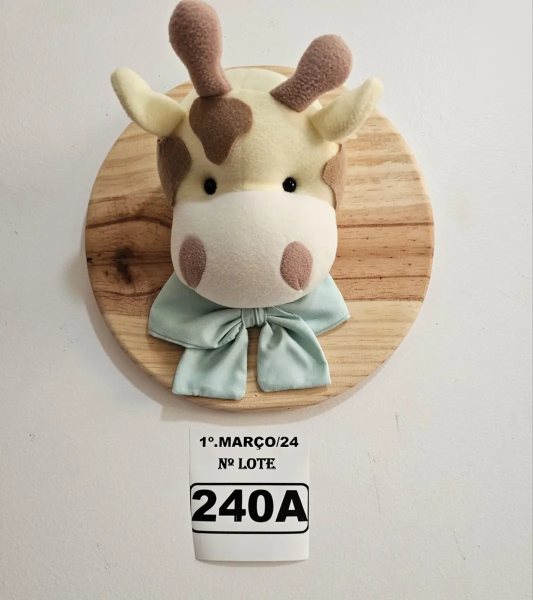 LOTE 240