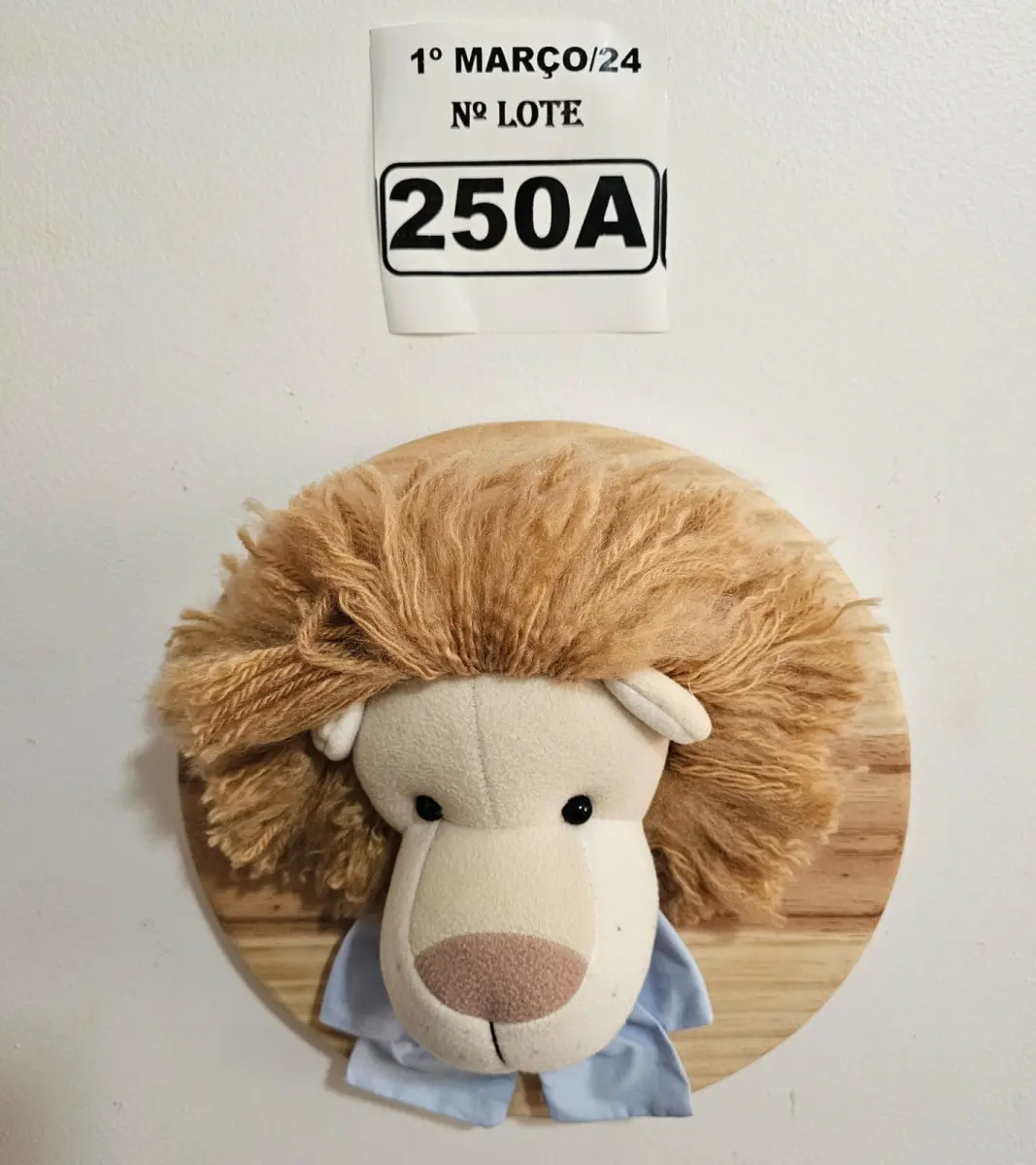 LOTE 250