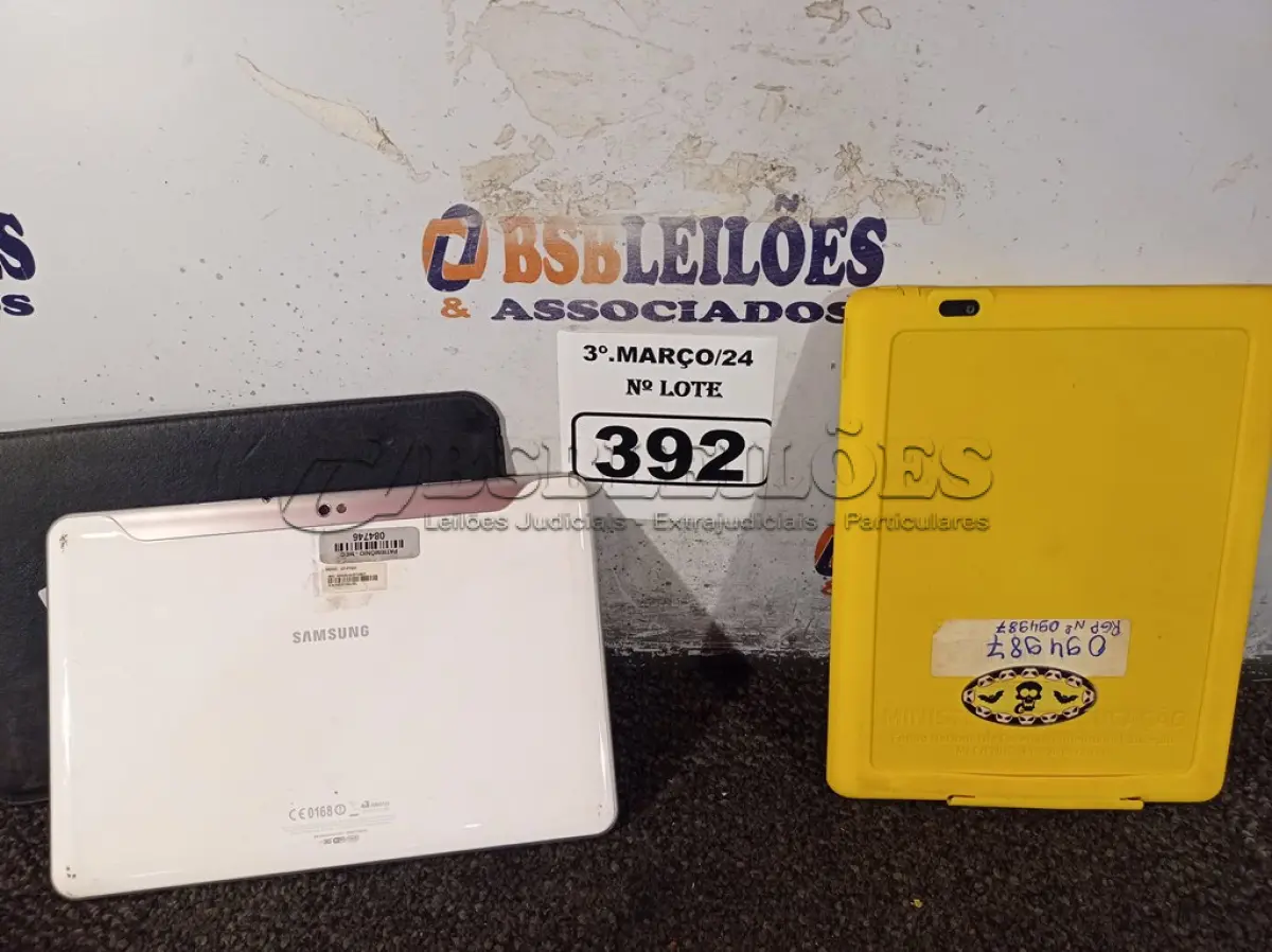 LOTE 392