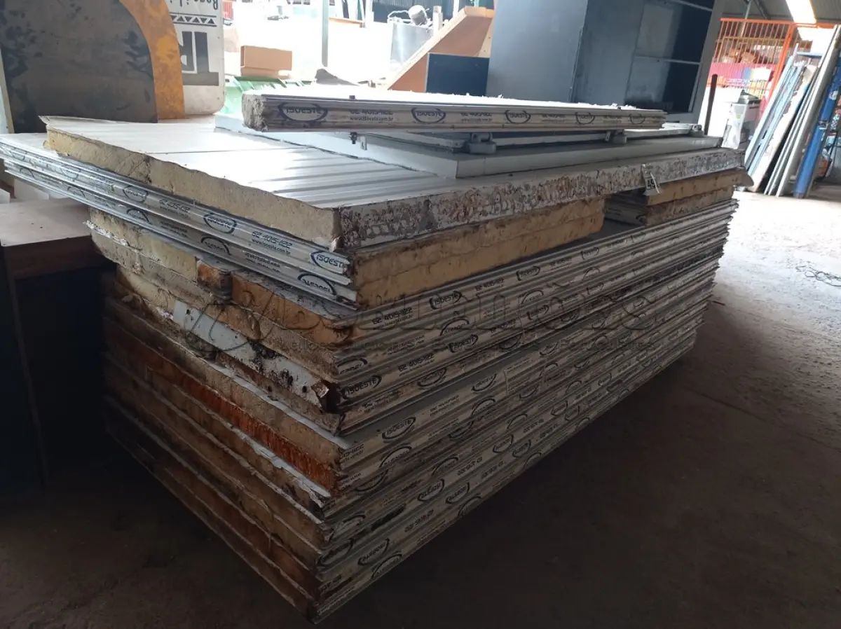 LOTE 498 - 01 LOTE COM VÁRIAS PLACAS PARA CÂMARA FRIA. (NO ESTADO) ATENÇÃO! FAZER A VISITAÇÃO ANTES DE ARREMATAR, NÃO SABEMOS SE FUNCIONA. LEILÃO NÃO TEM GARANTIA E NEM DEVOLUÇÃO, SUJEITO A POSSÍVEIS AVARIAS VISÍVEIS/OCULTAS E/OU AUSÊNCIA DE COMPONENTES.