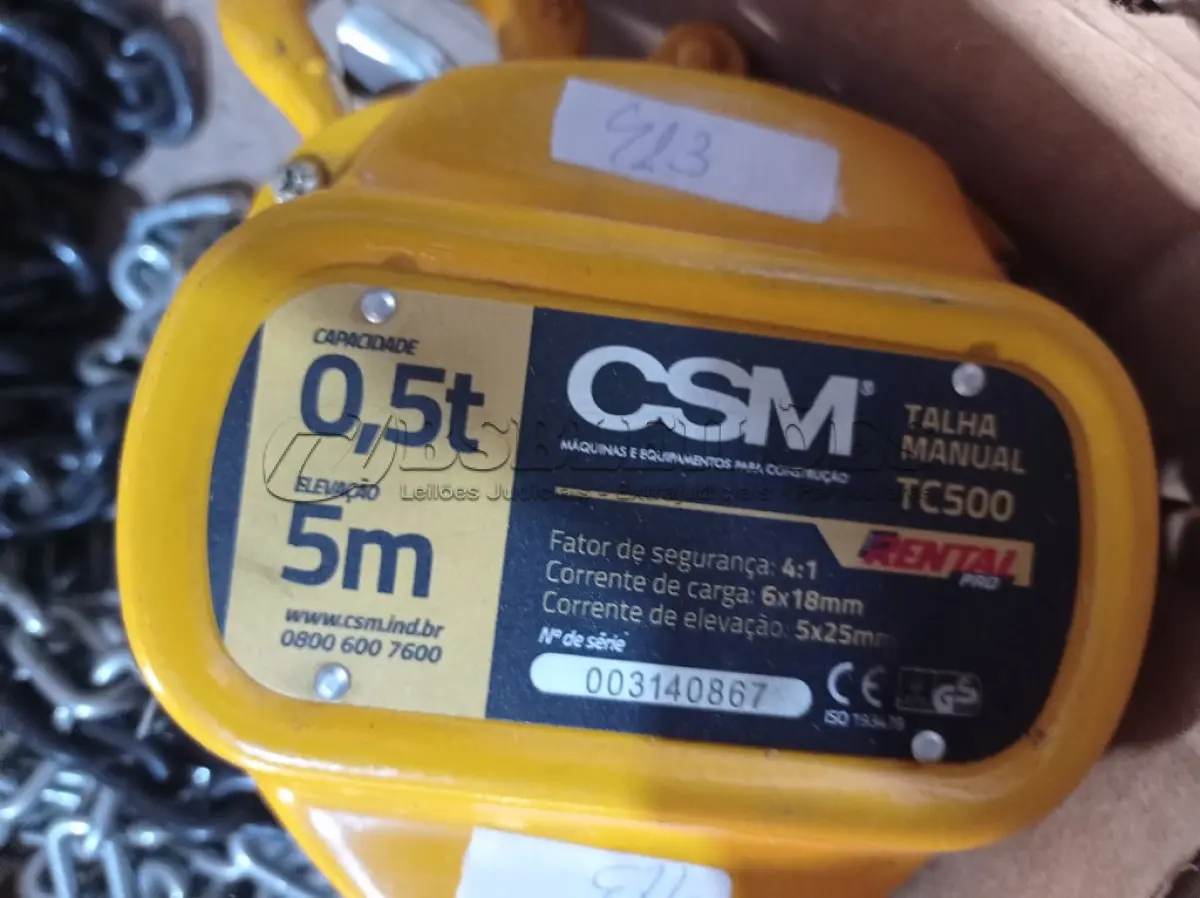 LOTE 251 - 01 TALHA MANUAL DE CORRENTE 1T 5M DE ELEVAÇÃO CSM. (NO ESTADO) ATENÇÃO! FAZER A VISITAÇÃO ANTES DE ARREMATAR, NÃO SABEMOS SE FUNCIONA. LEILÃO NÃO TEM GARANTIA E NEM DEVOLUÇÃO, SUJEITO A POSSÍVEIS AVARIAS VISÍVEIS/OCULTAS E/OU AUSÊNCIA DE COMPONENTES.