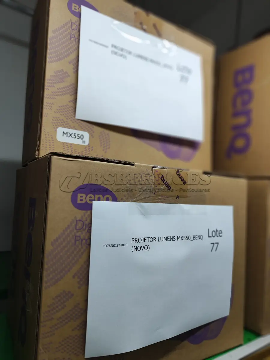 LOTE 077 - 03 PROJETORES LUMENS MX550_BENQ (NOVO). (NO ESTADO)