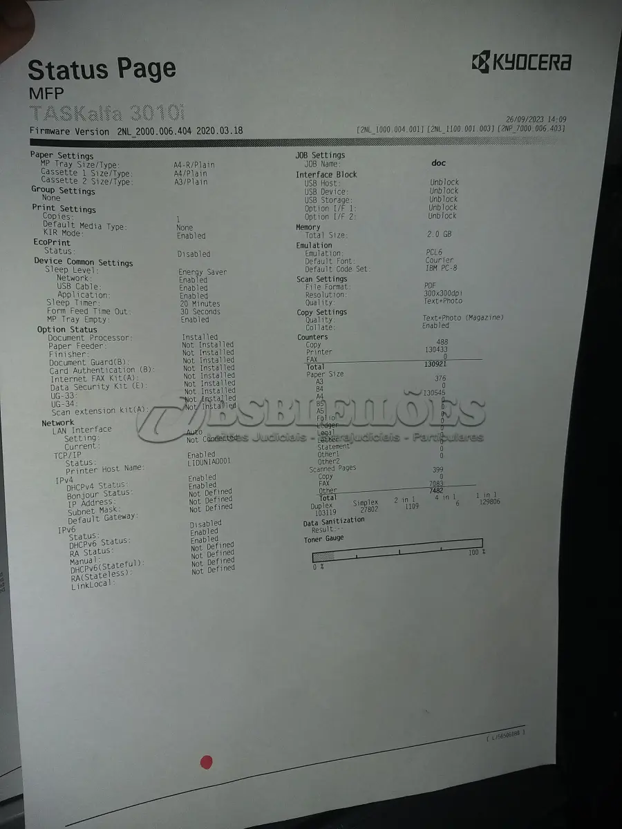 LOTE 021 - 04 MULTIFUNCIONAL MONO LASER_KYOCERA TASKALFA 3010I + GRAMPEADOR 50 FLS + GABINETE COM RODAS (NO ESTADO)