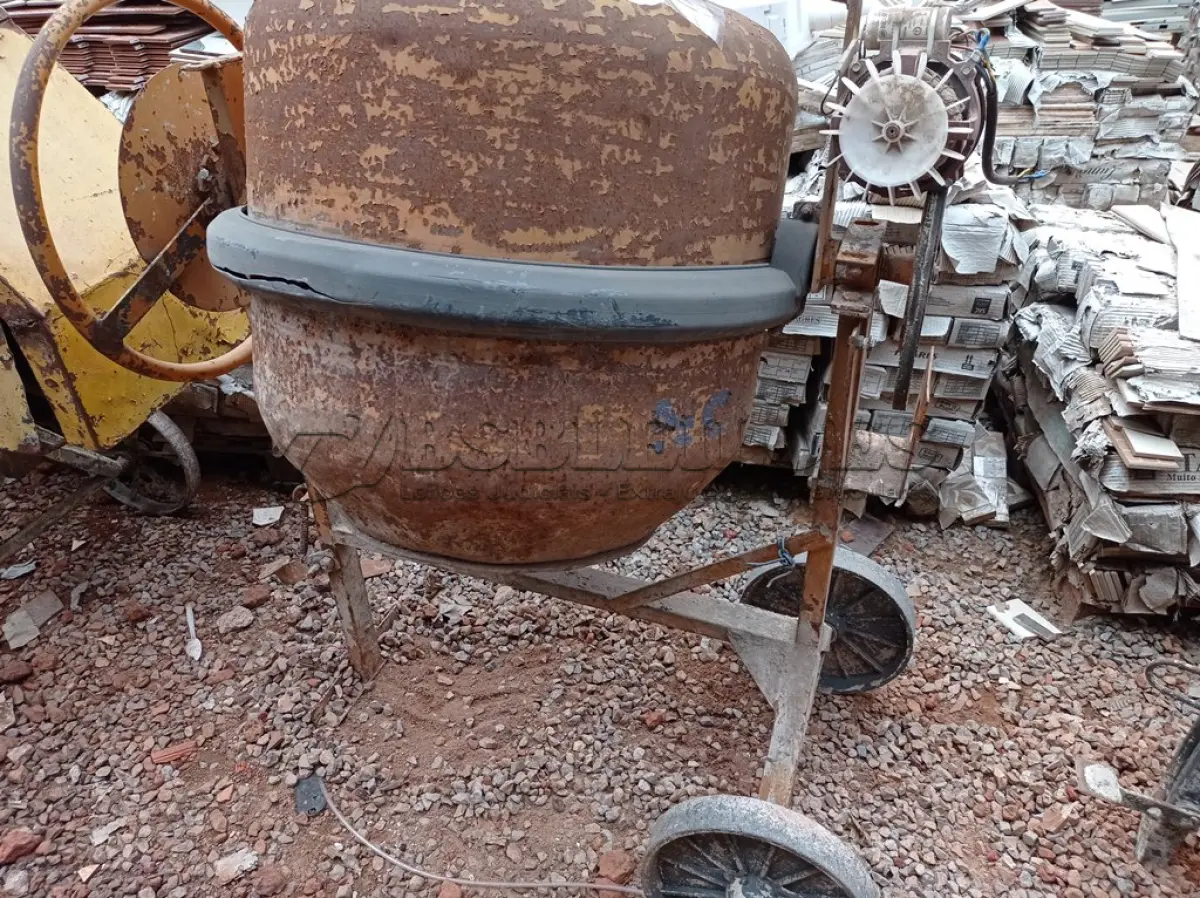 LOTE 483