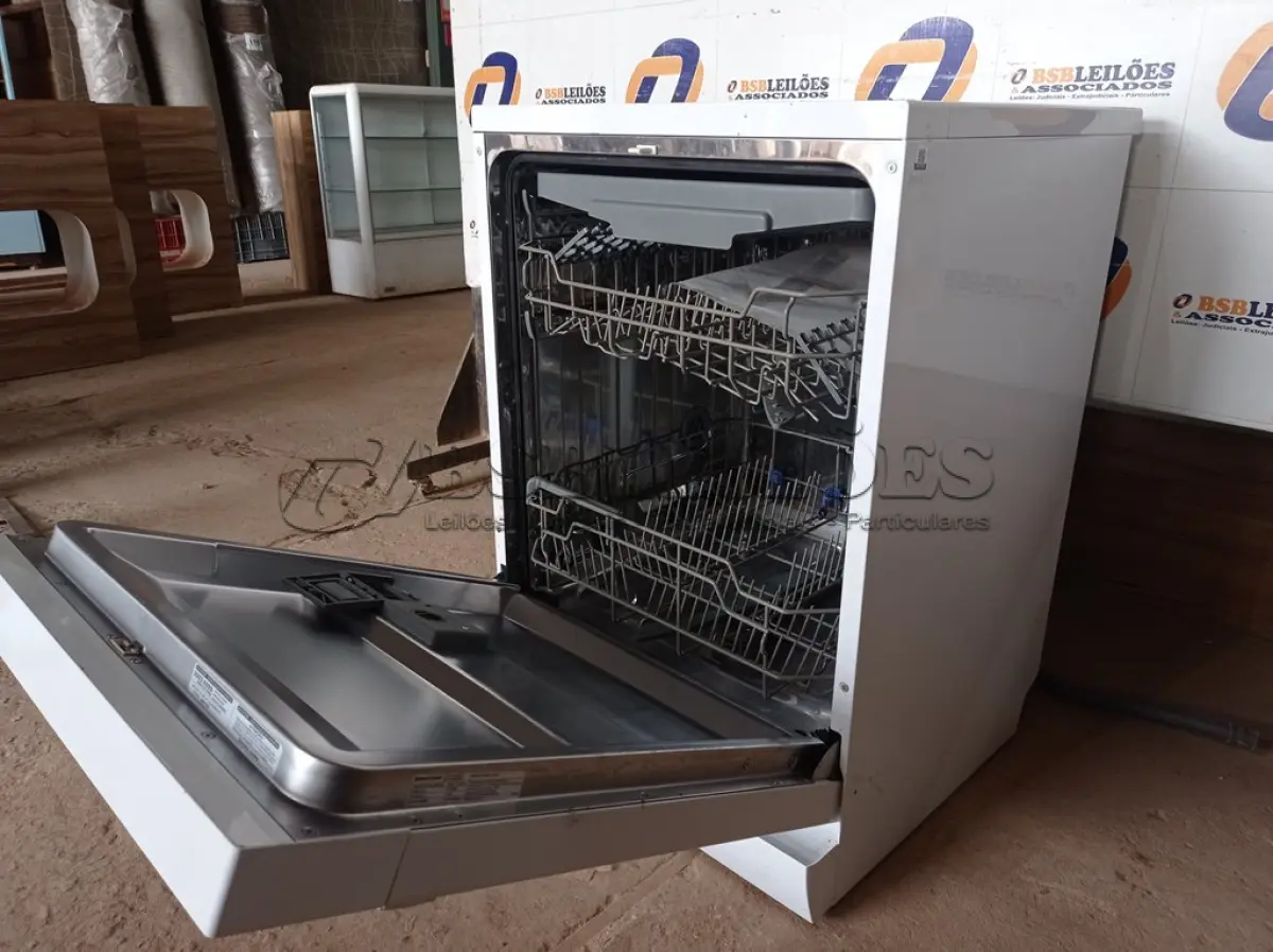 LOTE 005 - 01 LAVA LOUÇAS BRASTEMP 220V MODELO: BLF14ABBNA. (DISHWASHER) (NO ESTADO) AV9729D