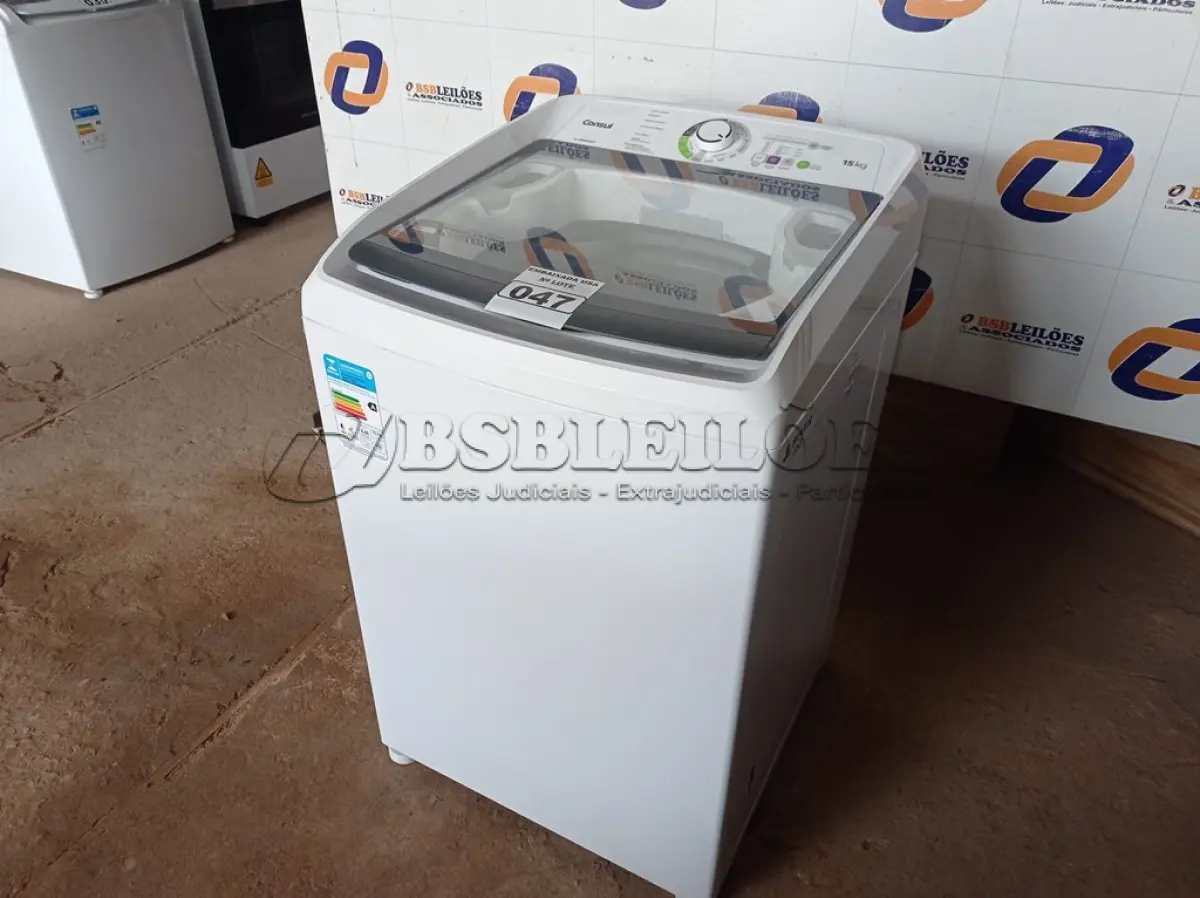 LOTE 047 - 01 MÁQUINA DE LAVAR ROUPAS CONSUL 15KG 220V MODELO: CWH15ABBNA00. (WASHER MACHINE) (NO ESTADO) BH1475R