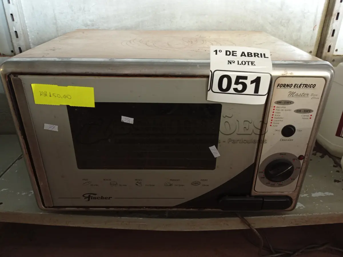 LOTE 051 - 01 FORNO ELÉTRICO MARCA FISCHER. (NO ESTADO) ATENÇÃO! FAZER A VISITAÇÃO ANTES DE ARREMATAR, NÃO SABEMOS SE FUNCIONA. LEILÃO NÃO TEM GARANTIA E NEM DEVOLUÇÃO, SUJEITO A POSSÍVEIS AVARIAS VISÍVEIS/OCULTAS E/OU AUSÊNCIA DE COMPONENTES.
