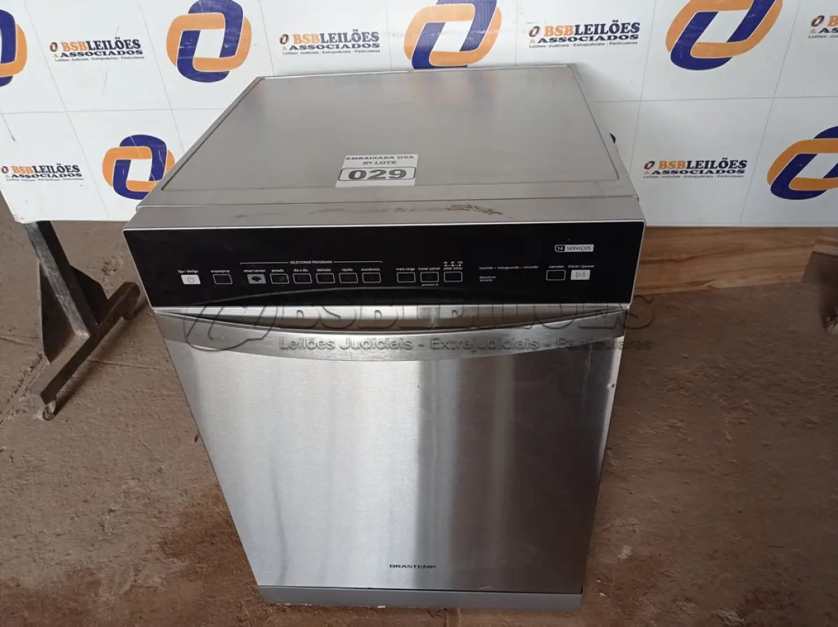 LOTE 029 - 01 LAVA LOUÇAS BRASTEMP 110V MODELO: BLF14ARANA. (DISHWASHER) (NO ESTADO) BF8667B