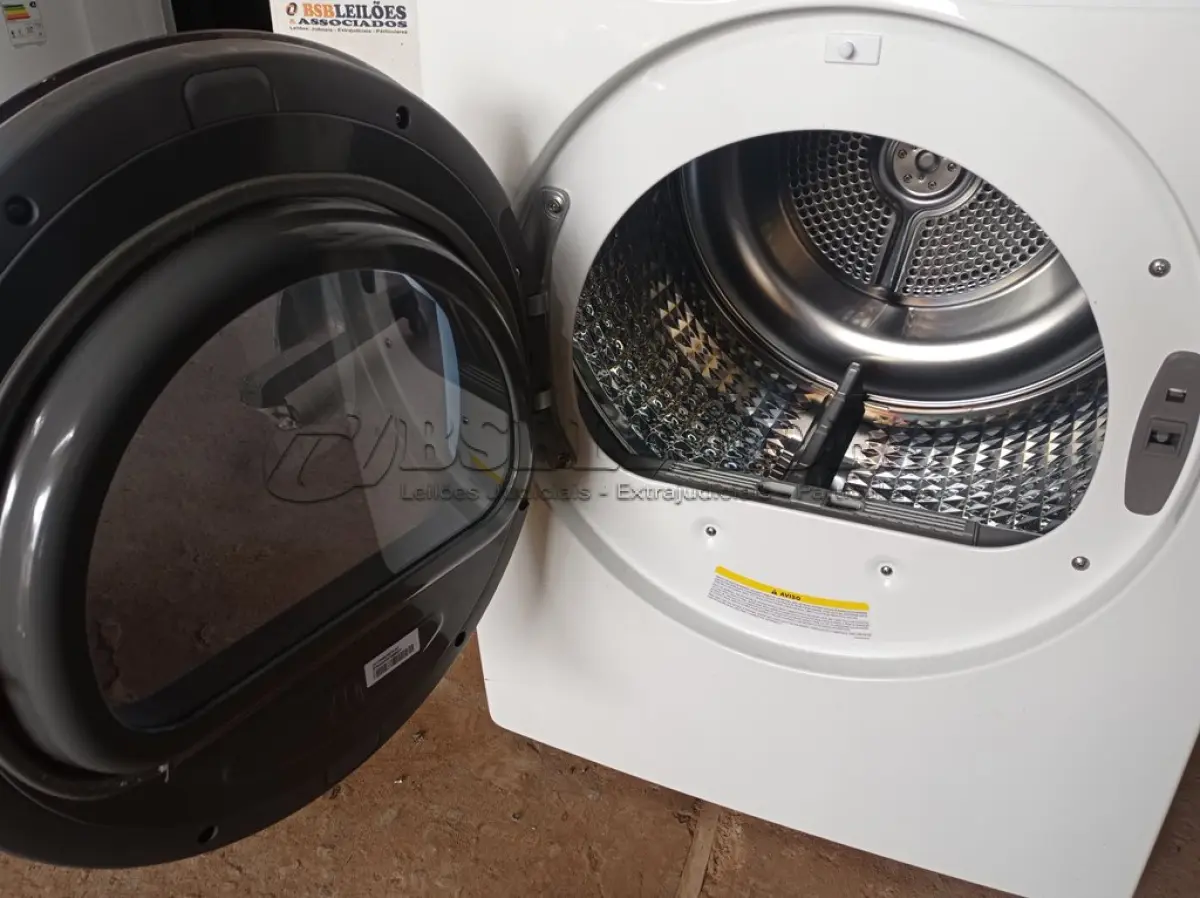 LOTE 059 - 01 SECADORA DE ROUPAS SAMSUNG 220V MODELO: DV12K6800EW. (CLOSTHES DRYER) (NO ESTADO) BH1556G