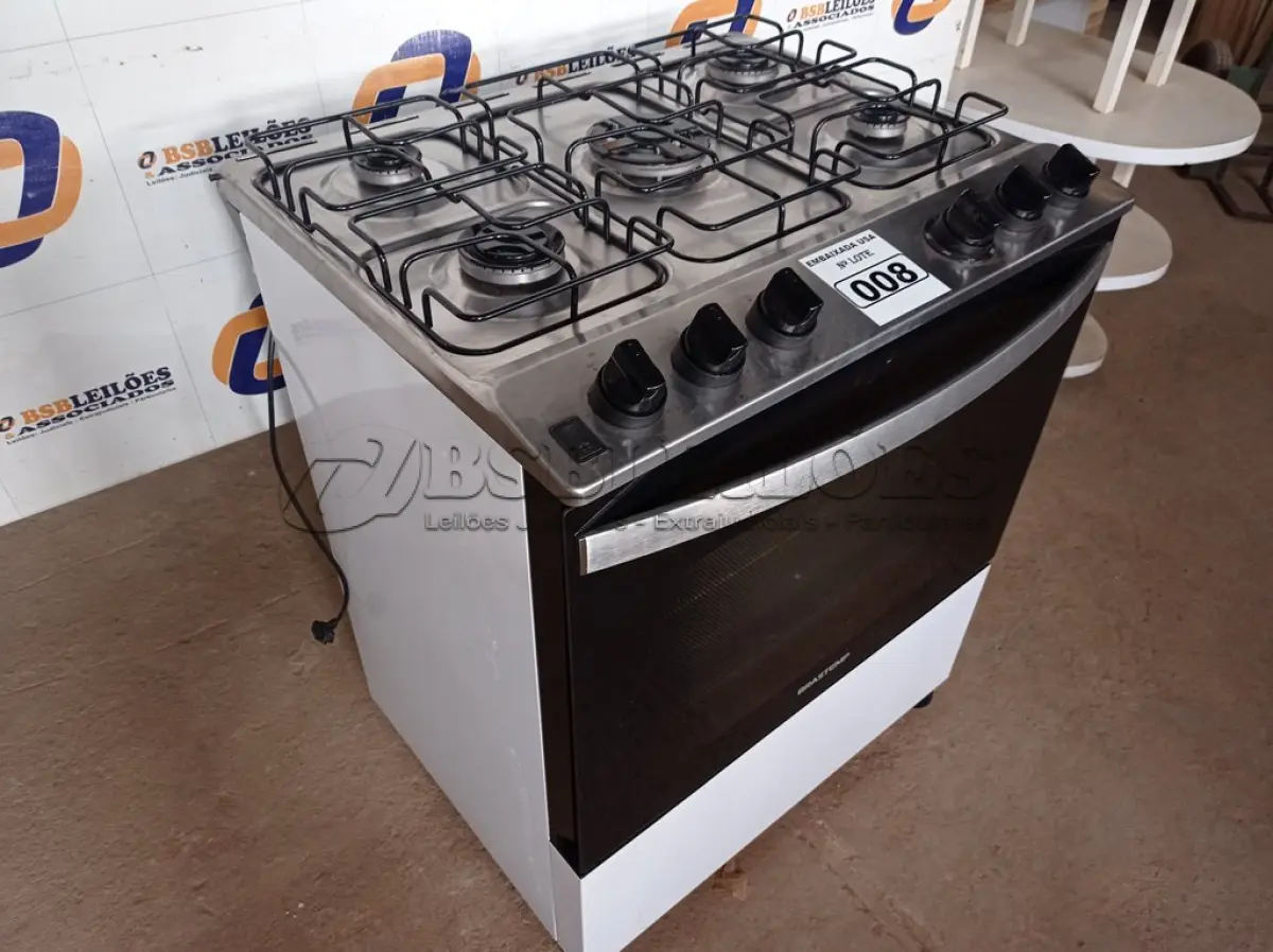 LOTE 008 - 01 FOGÃO 05 BOCAS BRASTEMP 220V (STOV 5 FLAMES) (NO ESTADO) AV9789F