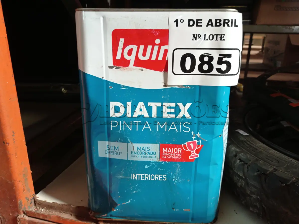 LOTE 085 - 01 LATA DE TINTA IQUINE DIATEX PINTA MAIS 18L FOSCO BASE “P”. (NO ESTADO) ATENÇÃO! FAZER A VISITAÇÃO ANTES DE ARREMATAR, NÃO SABEMOS SE FUNCIONA. LEILÃO NÃO TEM GARANTIA E NEM DEVOLUÇÃO, SUJEITO A POSSÍVEIS AVARIAS VISÍVEIS/OCULTAS E/OU AUSÊNCIA DE COMPONENTES.