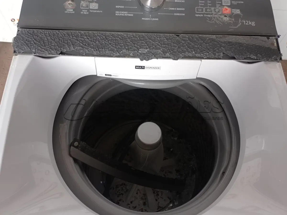 LOTE 061 - 01 MÁQUINA DE LAVAR ROUPAS BRASTEMP 15 KG 220V MODELO: BWR12ABBNA20. (NO ESTADO) (WASHER MACHINE) BH1557J