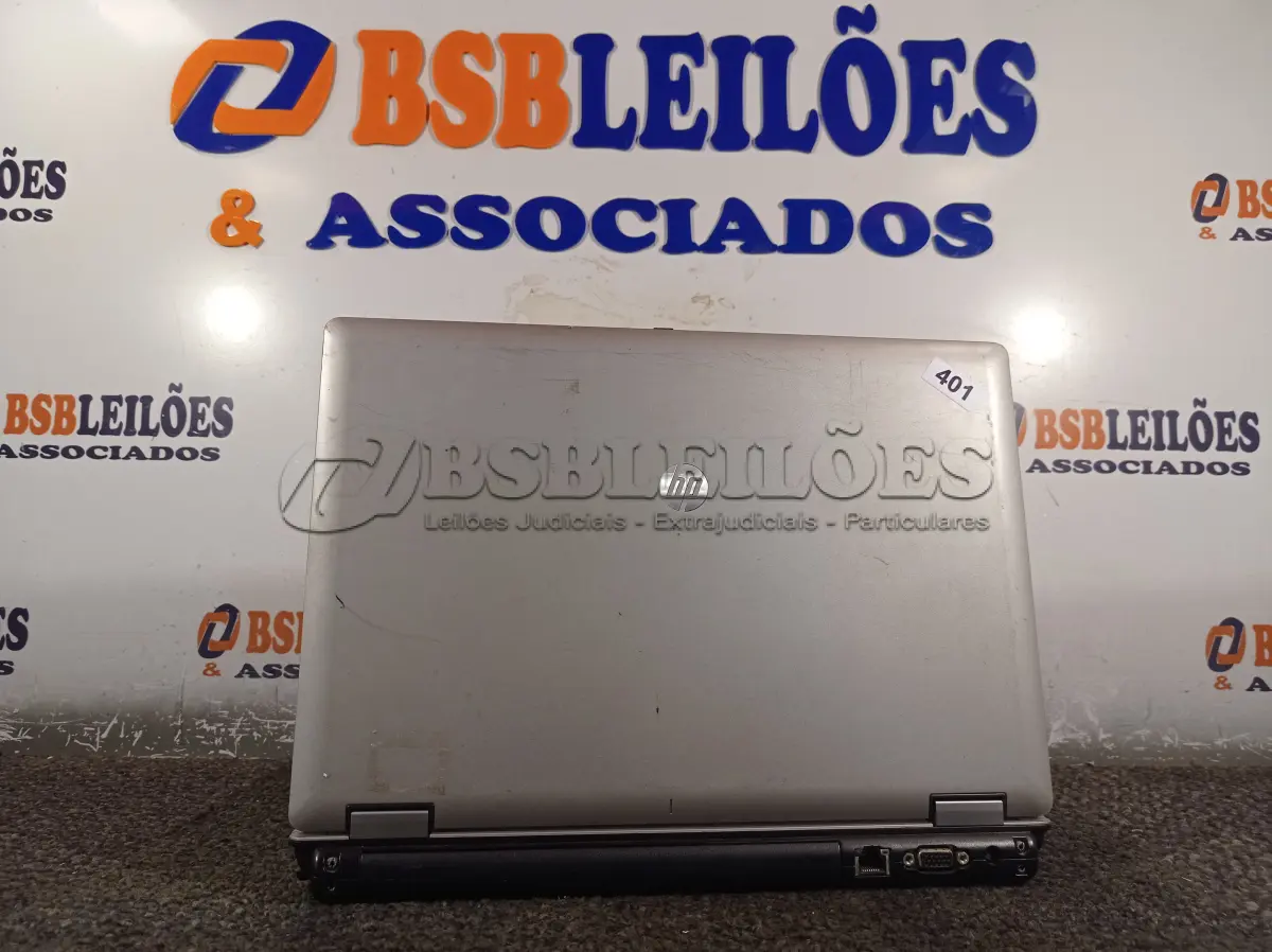 LOTE 009 - 01 NOTEBOOK MARCA HP. (NO ESTADO) ATENÇÃO! FAZER A VISITAÇÃO ANTES DE ARREMATAR, NÃO SABEMOS SE FUNCIONA. LEILÃO NÃO TEM GARANTIA E NEM DEVOLUÇÃO, SUJEITO A POSSÍVEIS AVARIAS VISÍVEIS/OCULTAS E/OU AUSÊNCIA DE COMPONENTES.