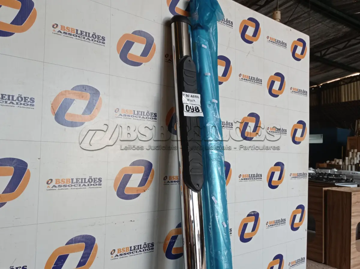 LOTE 098