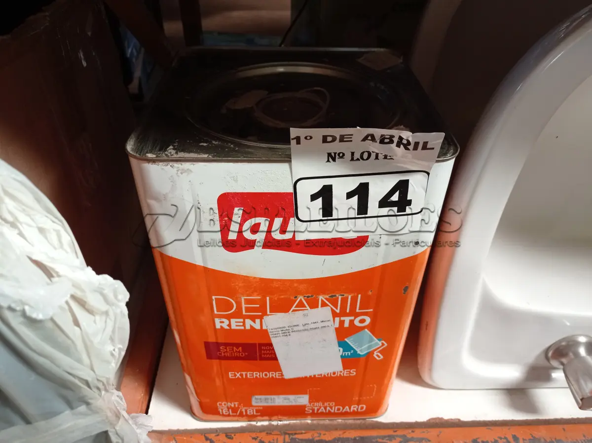 LOTE 114 - 01 LATA DE TINTA IQUINE DELANIL RENDE MUITO 18L FOSCO BASE “C”. (NO ESTADO) ATENÇÃO! FAZER A VISITAÇÃO ANTES DE ARREMATAR, NÃO SABEMOS SE FUNCIONA. LEILÃO NÃO TEM GARANTIA E NEM DEVOLUÇÃO, SUJEITO A POSSÍVEIS AVARIAS VISÍVEIS/OCULTAS E/OU AUSÊNCIA DE COMPONENTES.