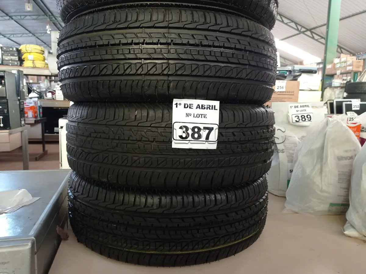LOTE 387