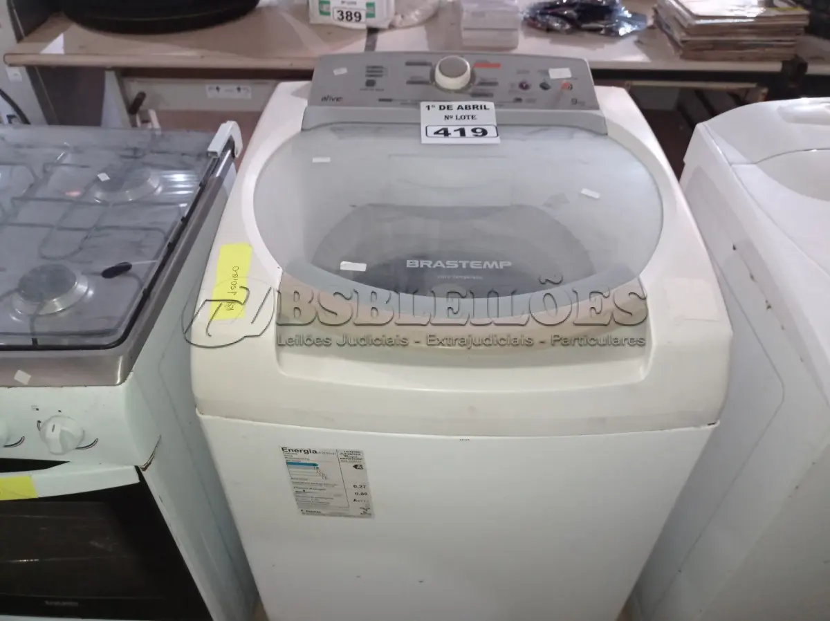 LOTE 419 - 01 LAVADORA MARCA BRASTEMP 9KG. (NO ESTADO) ATENÇÃO! FAZER A VISITAÇÃO ANTES DE ARREMATAR, NÃO SABEMOS SE FUNCIONA. LEILÃO NÃO TEM GARANTIA E NEM DEVOLUÇÃO, SUJEITO A POSSÍVEIS AVARIAS VISÍVEIS/OCULTAS E/OU AUSÊNCIA DE COMPONENTES.