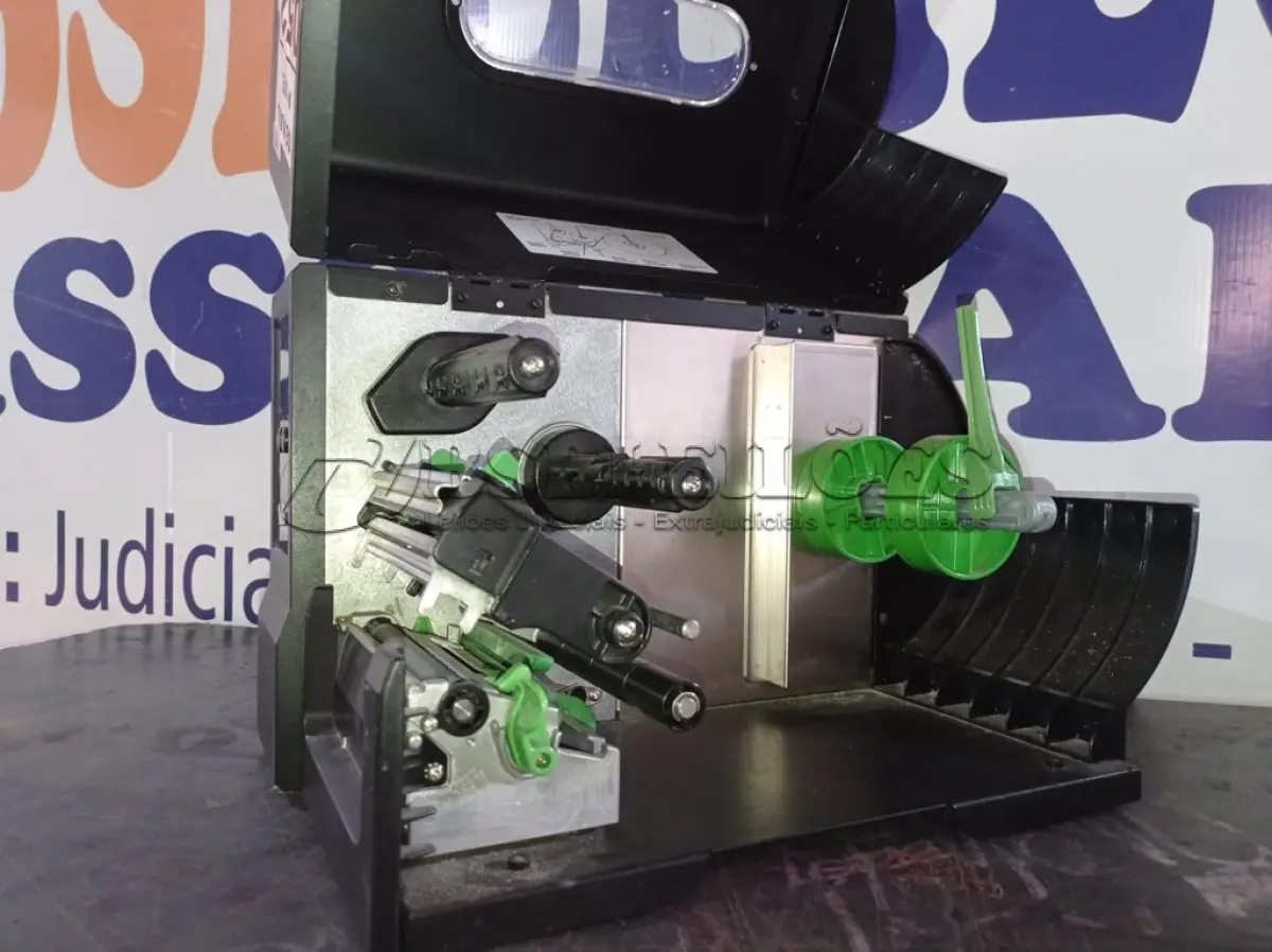 LOTE 052 - 01 IMPRESSORA DE ETIQUETAS MARCA ELGIN. (NO ESTADO) ATENÇÃO! FAZER A VISITAÇÃO ANTES DE ARREMATAR, NÃO SABEMOS SE FUNCIONA. LEILÃO NÃO TEM GARANTIA E NEM DEVOLUÇÃO, SUJEITO A POSSÍVEIS AVARIAS VISÍVEIS/OCULTAS E/OU AUSÊNCIA DE COMPONENTES.
