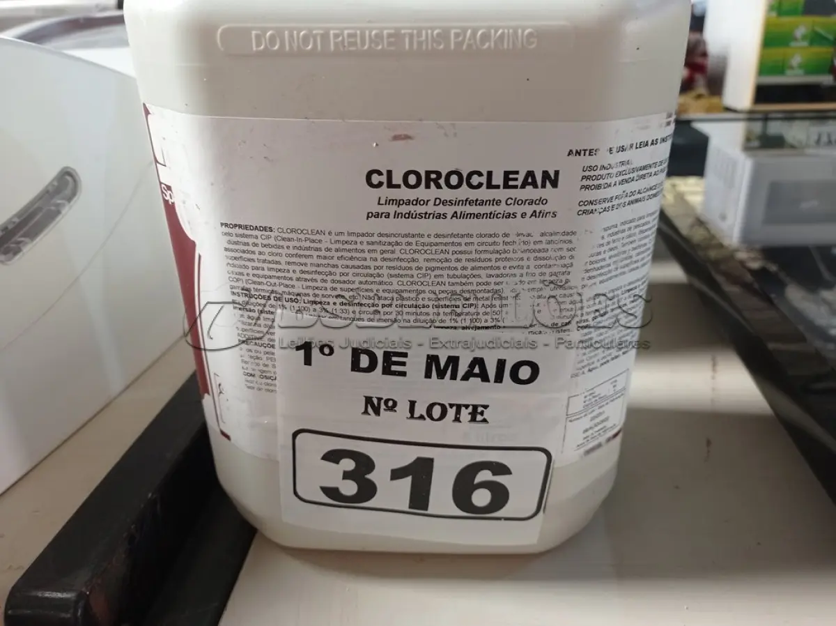LOTE 316 - 20 LITROS DE CLOROCLEAN, LIMPADOR DESINFETANTE CLORADO PARA INDÚSTRIAS ALIMENTÍCIAS E AFINS. (NO ESTADO) ATENÇÃO! FAZER A VISITAÇÃO ANTES DE ARREMATAR, NÃO SABEMOS SE FUNCIONA. LEILÃO NÃO TEM GARANTIA E NEM DEVOLUÇÃO, SUJEITO A POSSÍVEIS AVARIAS VISÍVEIS/OCULTAS E/OU AUSÊNCIA DE COMPONENTES.