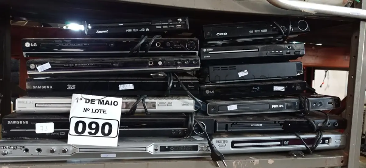 LOTE 090
