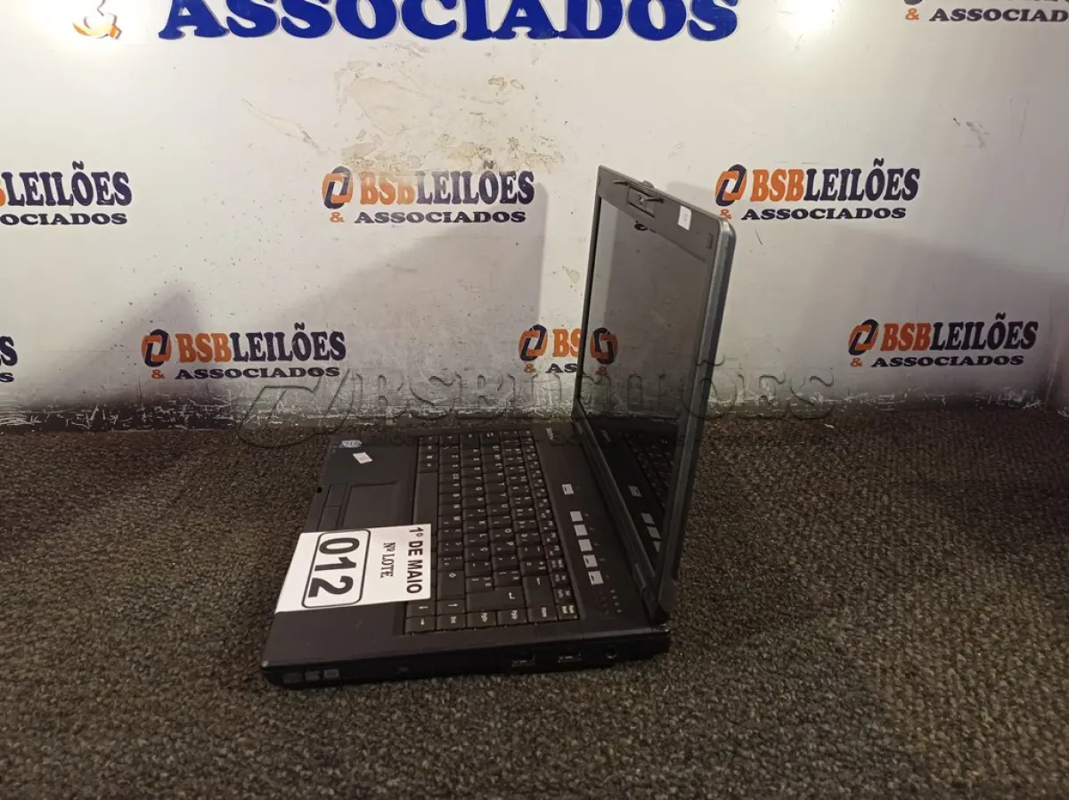 LOTE 012 - 01 NOTEBOOK MARCA INTELBRAS. (NO ESTADO) ATENÇÃO! FAZER A VISITAÇÃO ANTES DE ARREMATAR, NÃO SABEMOS SE FUNCIONA. LEILÃO NÃO TEM GARANTIA E NEM DEVOLUÇÃO, SUJEITO A POSSÍVEIS AVARIAS VISÍVEIS/OCULTAS E/OU AUSÊNCIA DE COMPONENTES.