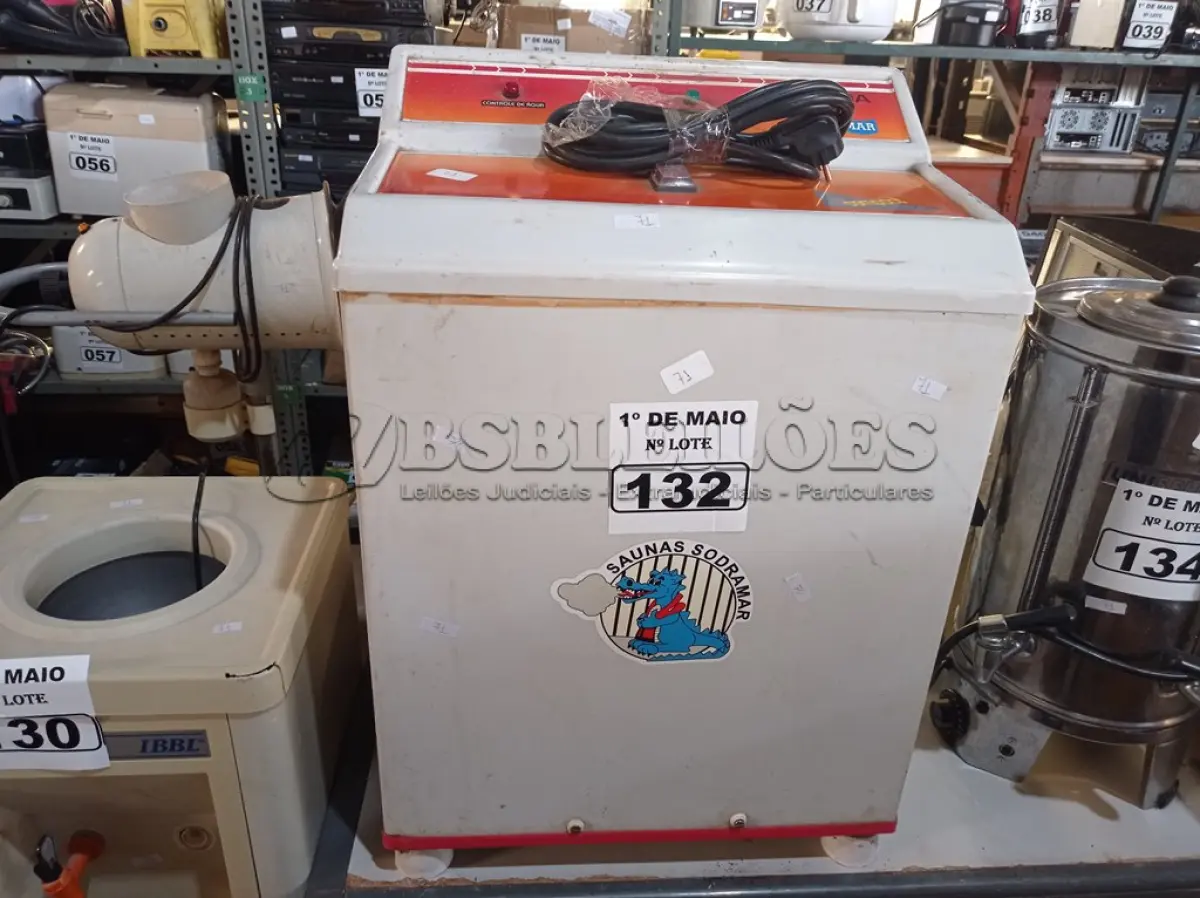 LOTE 132 - 01 SAUNA SOBRAMAR TRIFÁSICO 380V. (NO ESTADO) ATENÇÃO! FAZER A VISITAÇÃO ANTES DE ARREMATAR, NÃO SABEMOS SE FUNCIONA. LEILÃO NÃO TEM GARANTIA E NEM DEVOLUÇÃO, SUJEITO A POSSÍVEIS AVARIAS VISÍVEIS/OCULTAS E/OU AUSÊNCIA DE COMPONENTES.