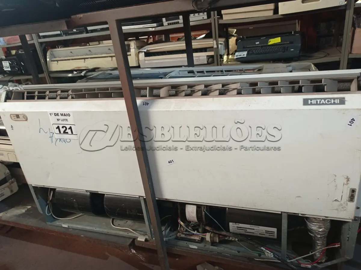 LOTE 121 - 04 EVAPORADORAS MARCAS E MODELOS DIVERSOS. (NO ESTADO) ATENÇÃO! FAZER A VISITAÇÃO ANTES DE ARREMATAR, NÃO SABEMOS SE FUNCIONA. LEILÃO NÃO TEM GARANTIA E NEM DEVOLUÇÃO, SUJEITO A POSSÍVEIS AVARIAS VISÍVEIS/OCULTAS E/OU AUSÊNCIA DE COMPONENTES.