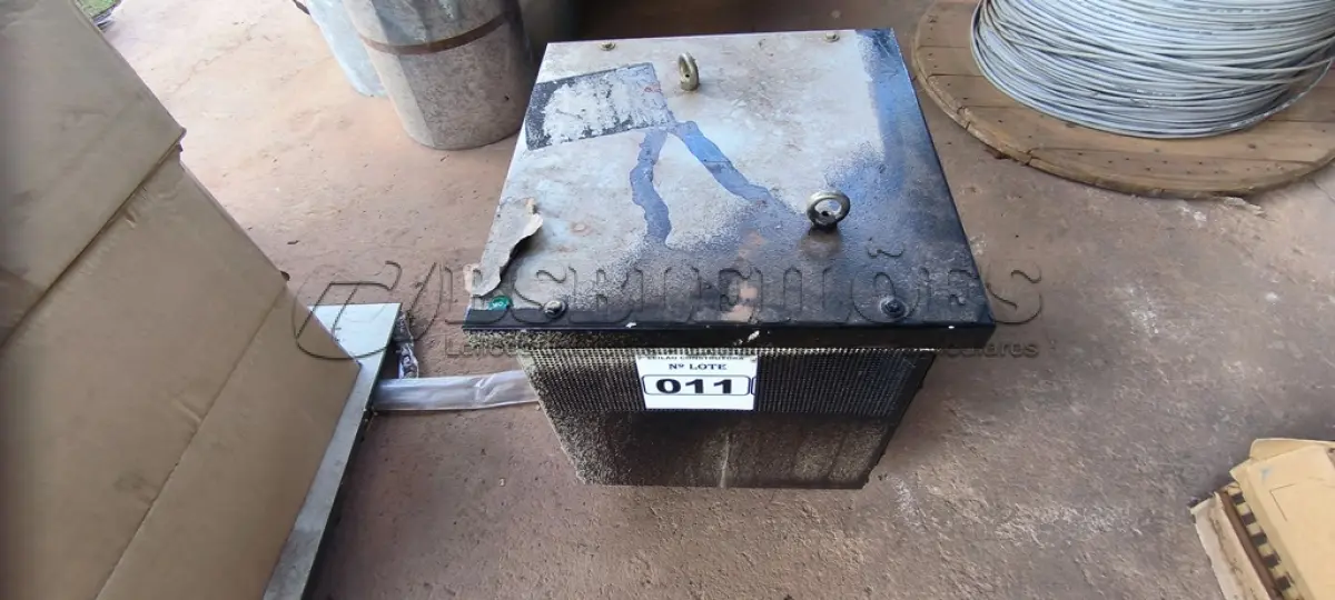 LOTE 011
