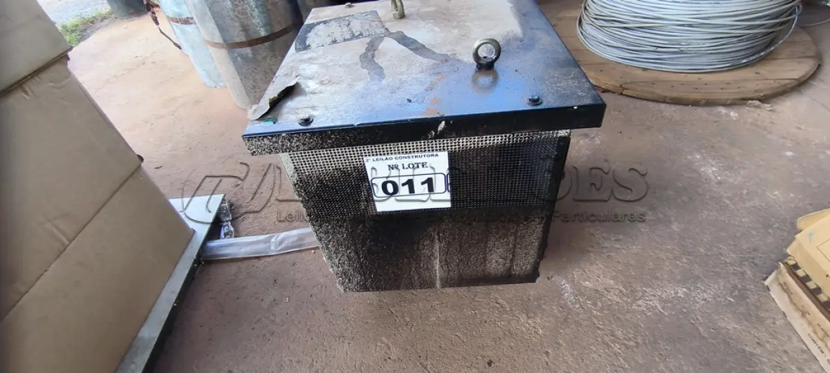 LOTE 011 - 01 TRANSFORMADOR 10 KVA 110V /220V TENSÃO DE 380(NO ESTADO)