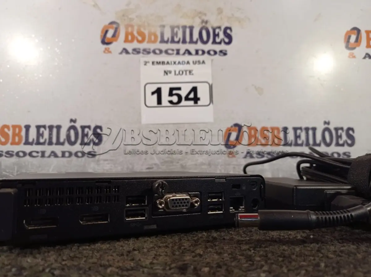 LOTE 154 - 01 CPU SEM MEMÓRIA E SEM HD COM CARREGADOR MARCA HP. (NO ESTADO) BD0979J