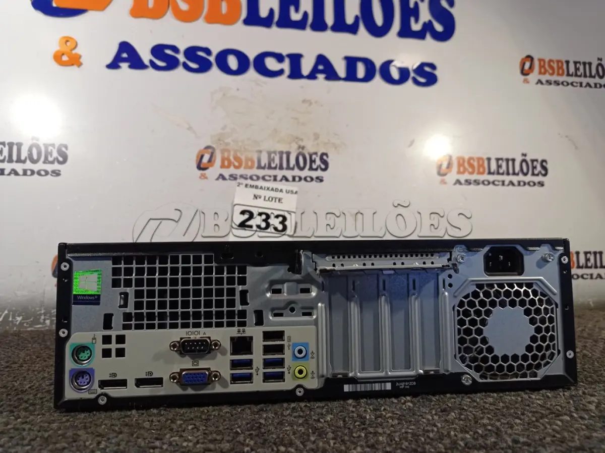LOTE 233 - 01 CPU SEM MEMÓRIA E SEM HD MARCA HP. (NO ESTADO) BF8650J