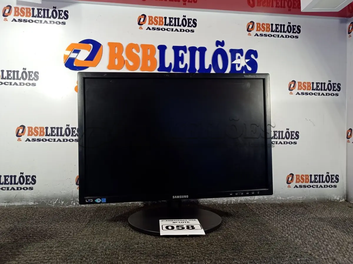 LOTE 058