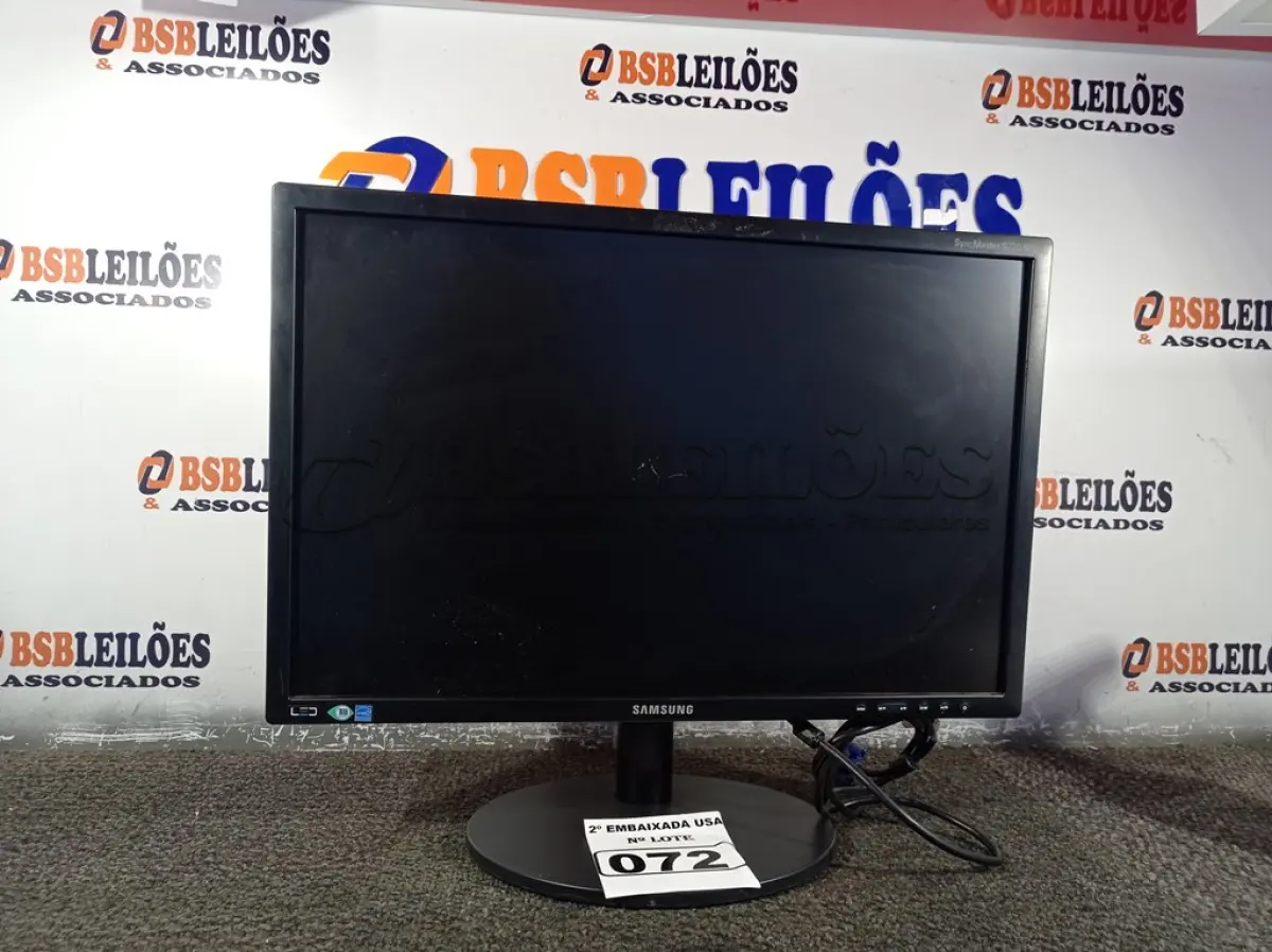LOTE 072