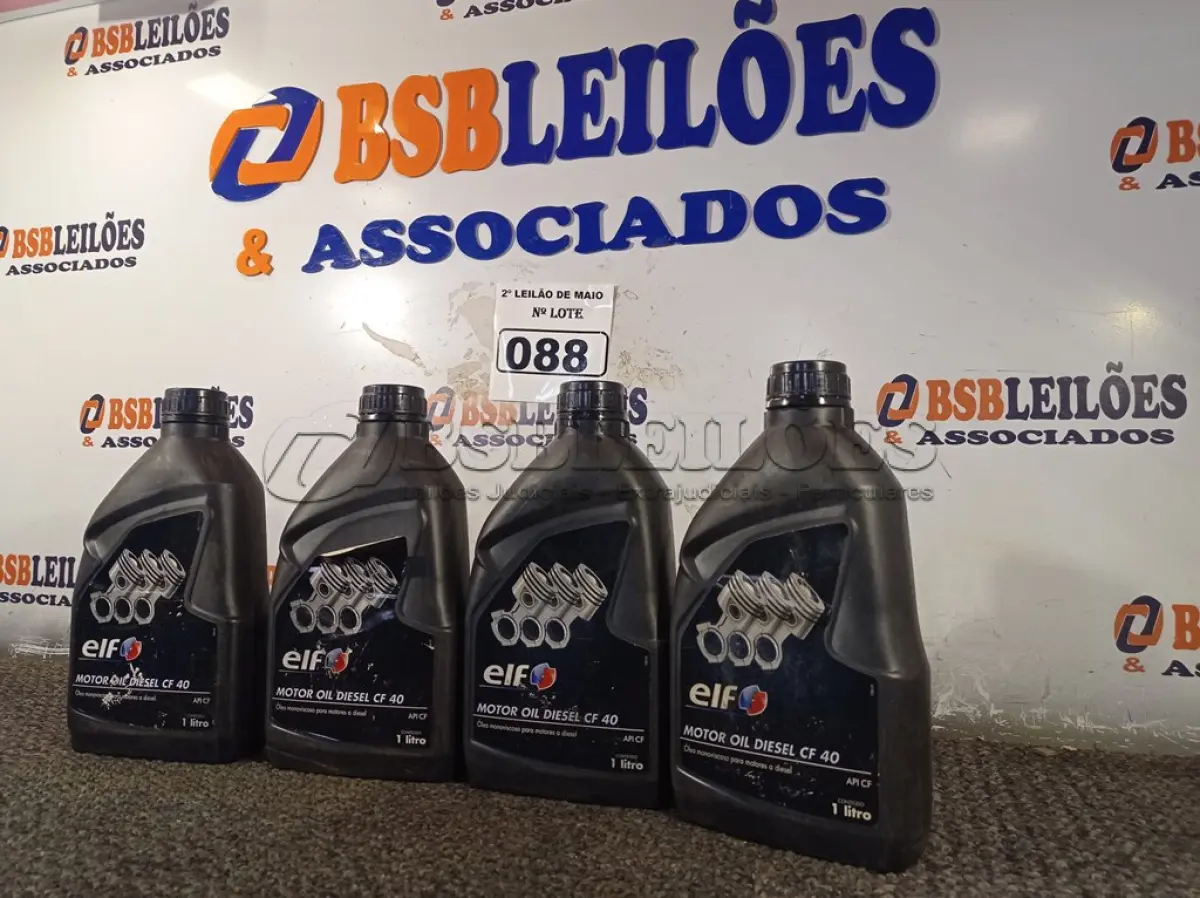 LOTE 088 - 04 LITROS DE ÓLEO ELF PARA MOTORES A DIESEL CF 40. (NO ESTADO) ATENÇÃO! FAZER A VISITAÇÃO ANTES DE ARREMATAR, NÃO SABEMOS SE FUNCIONA. LEILÃO NÃO TEM GARANTIA E NEM DEVOLUÇÃO, SUJEITO A POSSÍVEIS AVARIAS VISÍVEIS/OCULTAS E/OU AUSÊNCIA DE COMPONENTES.