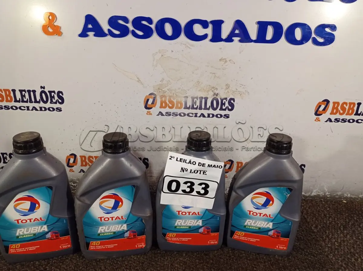 LOTE 033 - 04 LITROS DE ÓLEO MINERAL MONOVISCOSO PARA MOTORES A DIESEL API CF 40. (NO ESTADO) ATENÇÃO! FAZER A VISITAÇÃO ANTES DE ARREMATAR, NÃO SABEMOS SE FUNCIONA. LEILÃO NÃO TEM GARANTIA E NEM DEVOLUÇÃO, SUJEITO A POSSÍVEIS AVARIAS VISÍVEIS/OCULTAS E/OU AUSÊNCIA DE COMPONENTES.