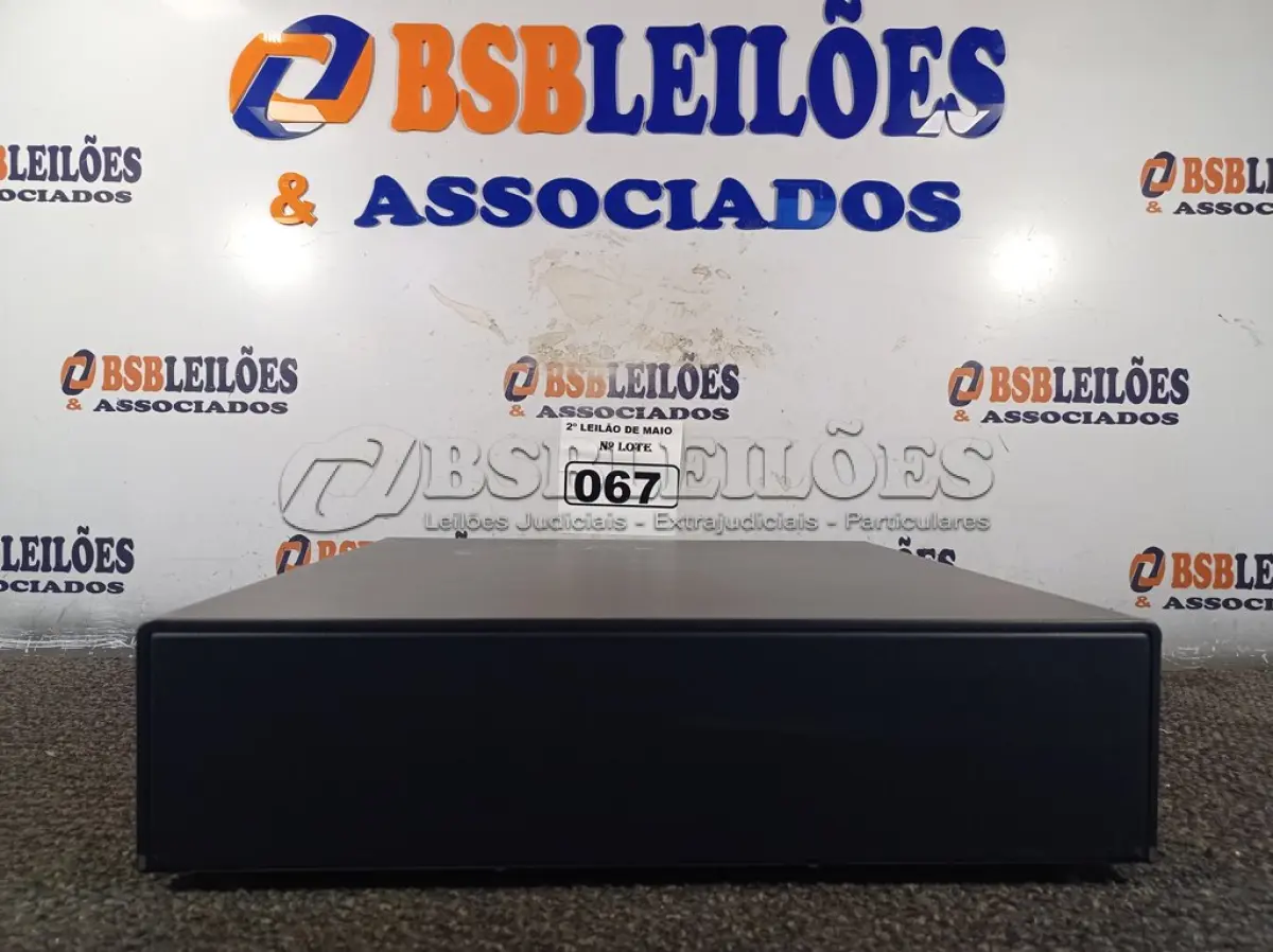 LOTE 067 - 01 GAVETA PARA CAIXA DE SUPERMERCADO. (NO ESTADO) ATENÇÃO! FAZER A VISITAÇÃO ANTES DE ARREMATAR, NÃO SABEMOS SE FUNCIONA. LEILÃO NÃO TEM GARANTIA E NEM DEVOLUÇÃO, SUJEITO A POSSÍVEIS AVARIAS VISÍVEIS/OCULTAS E/OU AUSÊNCIA DE COMPONENTES.