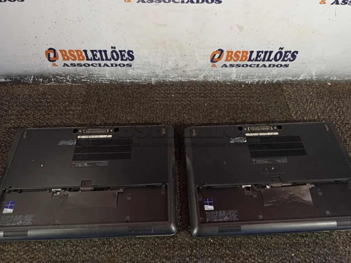 LOTE 060 - 02 NOTEBOOKS MARCAS DELL LATITUDE E7440. (NO ESTADO) ATENÇÃO! FAZER A VISITAÇÃO ANTES DE ARREMATAR, NÃO SABEMOS SE FUNCIONA. LEILÃO NÃO TEM GARANTIA E NEM DEVOLUÇÃO, SUJEITO A POSSÍVEIS AVARIAS VISÍVEIS/OCULTAS E/OU AUSÊNCIA DE COMPONENTES.