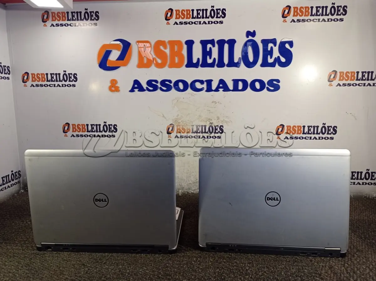 LOTE 040 - 02 NOTEBOOKS MARCAS DELL LATITUDE E7440. (NO ESTADO) ATENÇÃO! FAZER A VISITAÇÃO ANTES DE ARREMATAR, NÃO SABEMOS SE FUNCIONA. LEILÃO NÃO TEM GARANTIA E NEM DEVOLUÇÃO, SUJEITO A POSSÍVEIS AVARIAS VISÍVEIS/OCULTAS E/OU AUSÊNCIA DE COMPONENTES.