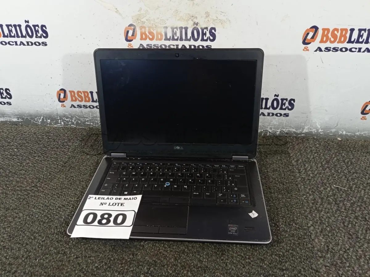LOTE 080 - 01 NOTEBOOK MARCA DELL LATITUDE E7440. (NO ESTADO) ATENÇÃO! FAZER A VISITAÇÃO ANTES DE ARREMATAR, NÃO SABEMOS SE FUNCIONA. LEILÃO NÃO TEM GARANTIA E NEM DEVOLUÇÃO, SUJEITO A POSSÍVEIS AVARIAS VISÍVEIS/OCULTAS E/OU AUSÊNCIA DE COMPONENTES.