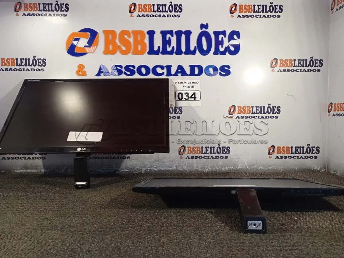 LOTE 034 - 02 MONITORES MARCAS LG MODELOS FLATROM E2360V-PN/E2260V-PN. (NO ESTADO) ATENÇÃO! FAZER A VISITAÇÃO ANTES DE ARREMATAR, NÃO SABEMOS SE FUNCIONA. LEILÃO NÃO TEM GARANTIA E NEM DEVOLUÇÃO, SUJEITO A POSSÍVEIS AVARIAS VISÍVEIS/OCULTAS E/OU AUSÊNCIA DE COMPONENTES.