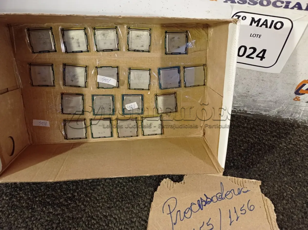 LOTE 024 - 20 PROCESSADORES 1155/1156. (NO ESTADO) ATENÇÃO! FAZER A VISITAÇÃO ANTES DE ARREMATAR, NÃO SABEMOS SE FUNCIONA. LEILÃO NÃO TEM GARANTIA E NEM DEVOLUÇÃO, SUJEITO A POSSÍVEIS AVARIAS VISÍVEIS/OCULTAS E/OU AUSÊNCIA DE COMPONENTES.