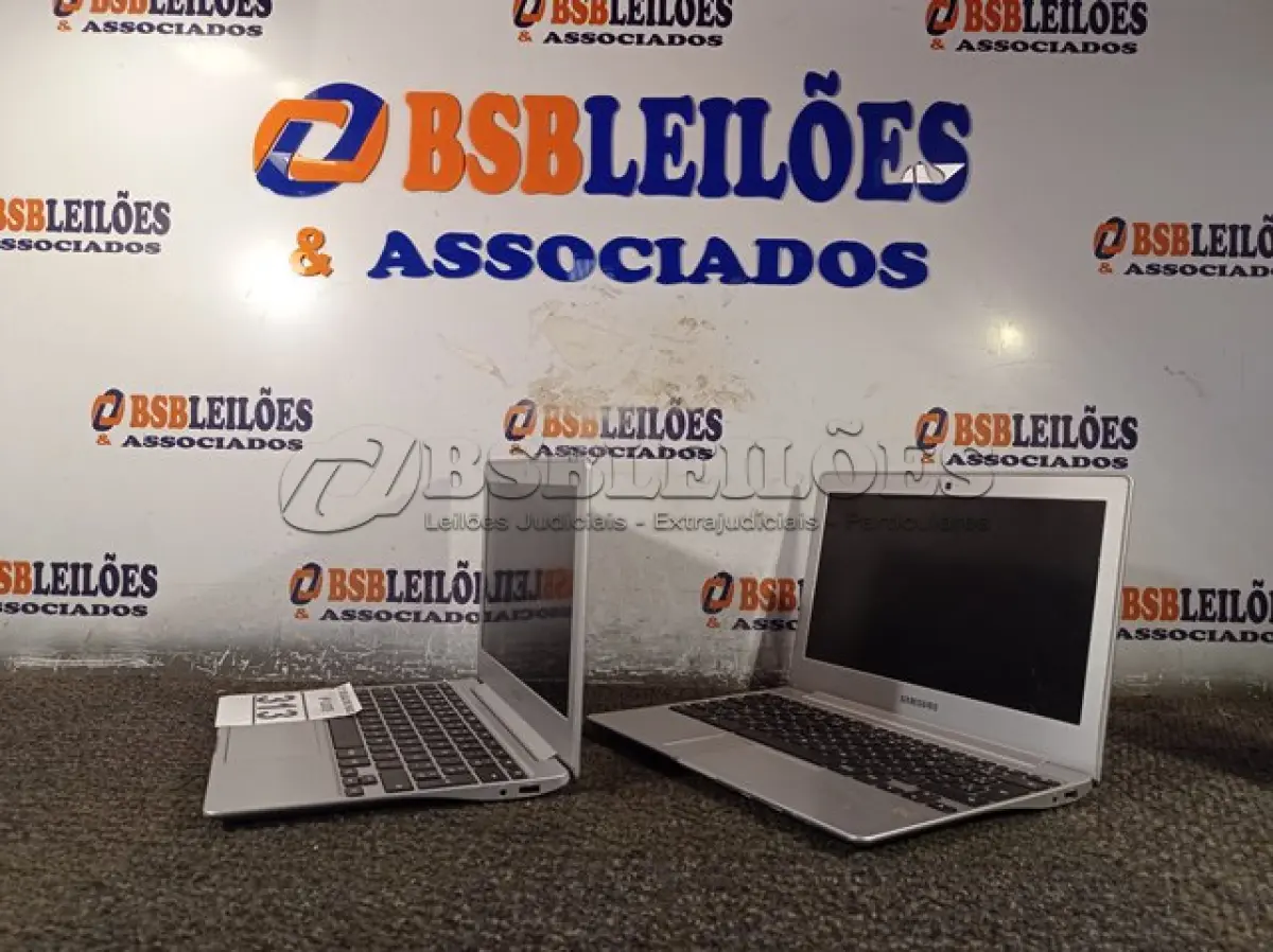 LOTE 313 - 02 CHROMEBOOK SAMSUNG. (NO ESTADO) ATENÇÃO! FAZER A VISITAÇÃO ANTES DE ARREMATAR, NÃO SABEMOS SE FUNCIONA. LEILÃO NÃO TEM GARANTIA E NEM DEVOLUÇÃO, SUJEITO A POSSÍVEIS AVARIAS VISÍVEIS/OCULTAS E/OU AUSÊNCIA DE COMPONENTES.