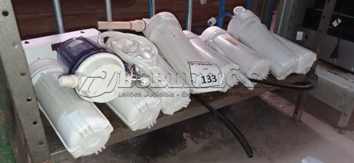 LOTE 133 - 09 FILTROS RESIDENCIAIS. (NO ESTADO) ATENÇÃO! FAZER A VISITAÇÃO ANTES DE ARREMATAR, NÃO SABEMOS SE FUNCIONA. LEILÃO NÃO TEM GARANTIA E NEM DEVOLUÇÃO, SUJEITO A POSSÍVEIS AVARIAS VISÍVEIS/OCULTAS E/OU AUSÊNCIA DE COMPONENTES.