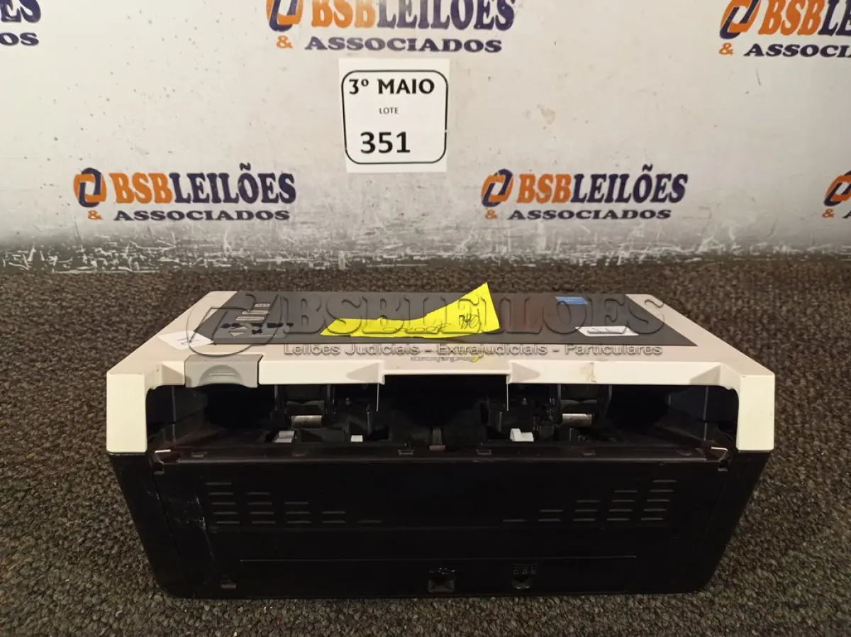 LOTE 351 - 01 SCANNER AVISION AD250. (NO ESTADO) ATENÇÃO! FAZER A VISITAÇÃO ANTES DE ARREMATAR, NÃO SABEMOS SE FUNCIONA. LEILÃO NÃO TEM GARANTIA E NEM DEVOLUÇÃO, SUJEITO A POSSÍVEIS AVARIAS VISÍVEIS/OCULTAS E/OU AUSÊNCIA DE COMPONENTES.