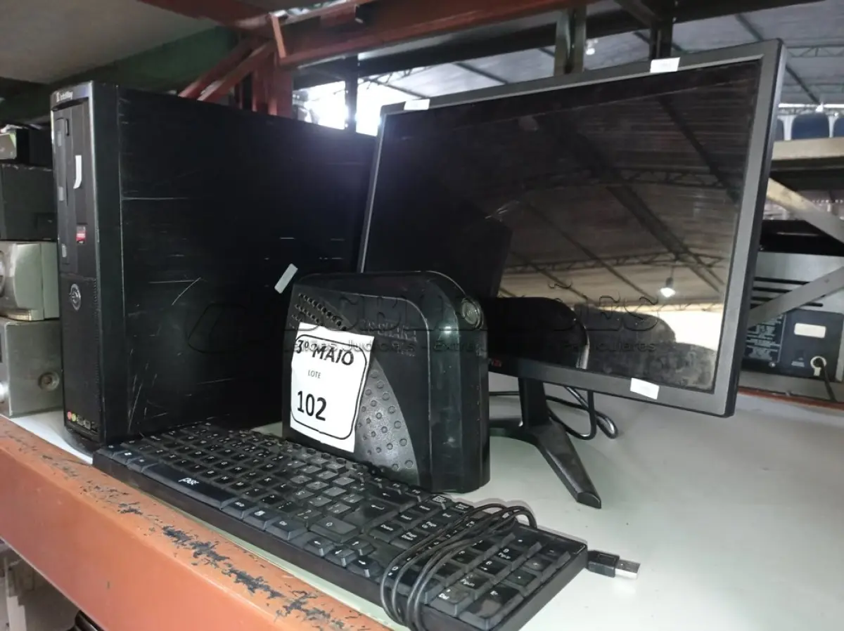 LOTE 102