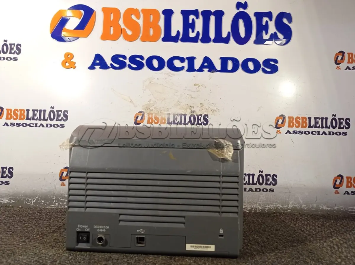 LOTE 243 - 01 SCANNER MARCA EPSON SEM FONTE. (NO ESTADO) ATENÇÃO! FAZER A VISITAÇÃO ANTES DE ARREMATAR, NÃO SABEMOS SE FUNCIONA. LEILÃO NÃO TEM GARANTIA E NEM DEVOLUÇÃO, SUJEITO A POSSÍVEIS AVARIAS VISÍVEIS/OCULTAS E/OU AUSÊNCIA DE COMPONENTES.