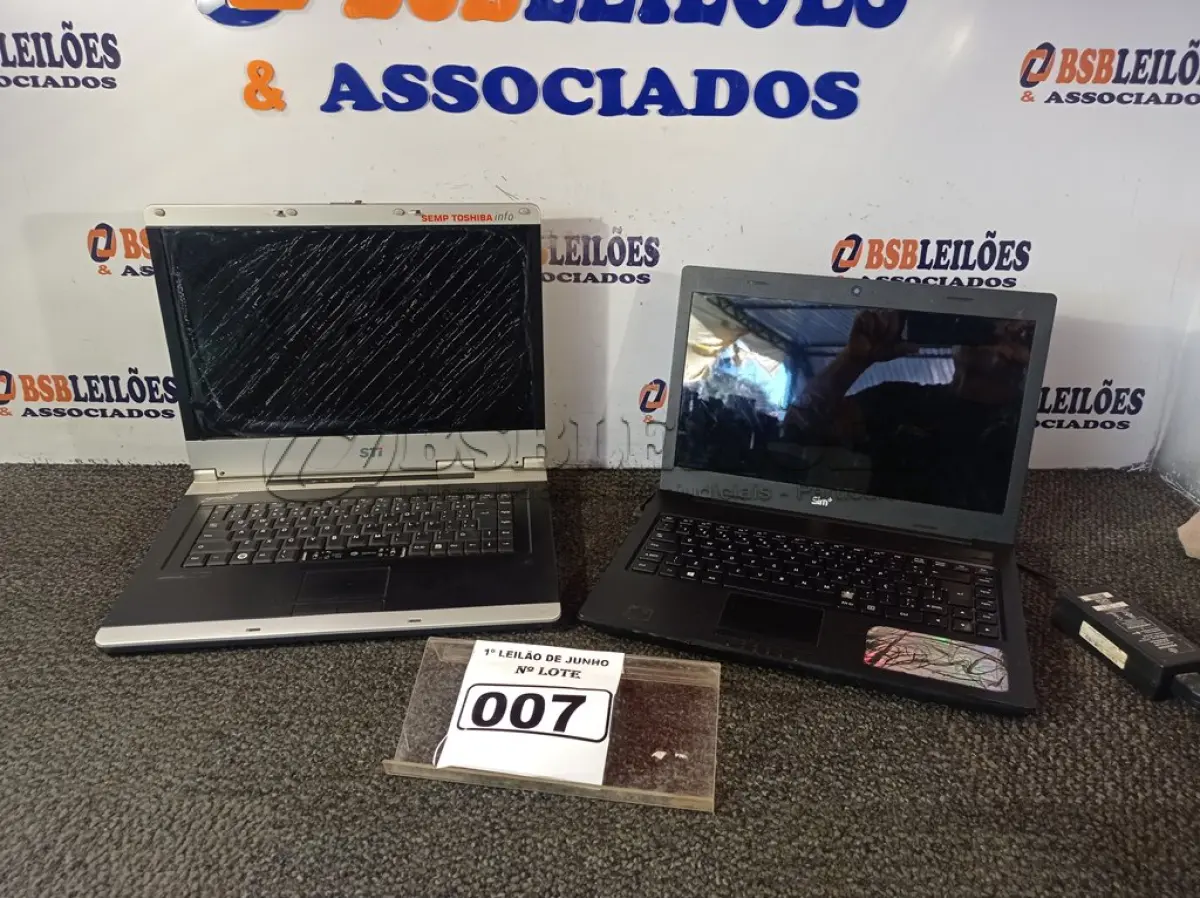 LOTE 007 - 02 NOTEBOOKS, SENDO 01 SIM+ COM FONTE INCOMPLETA FALTANDO CABO DE FORÇA E 01 NOTEBOOK MARCA STI SEM FONTE COM AVARIAS. (NÃO ESTÃO LIGANDO) (NO ESTADO) ATENÇÃO! FAZER A VISITAÇÃO ANTES DE ARREMATAR, NÃO SABEMOS SE FUNCIONA. LEILÃO NÃO TEM GARANTIA E NEM DEVOLUÇÃO, SUJEITO A POSSÍVEIS AVARIAS VISÍVEIS/OCULTAS E/OU AUSÊNCIA DE COMPONENTES.
